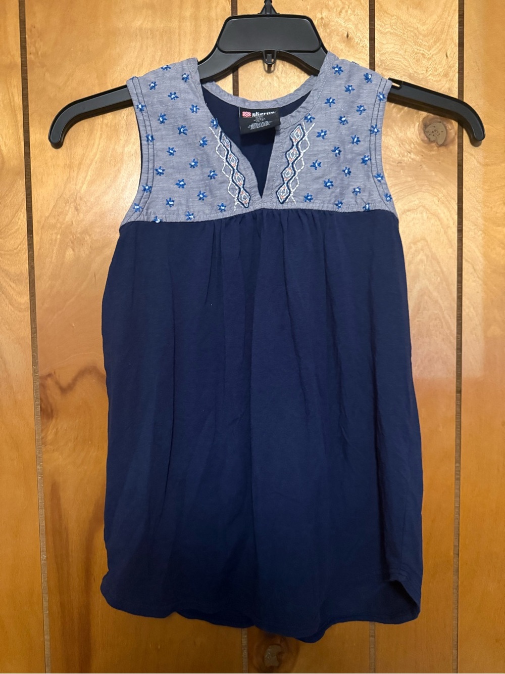 Sherpa Navy Sleeveless Embroidered Yoke Top - Navy/Light Blue